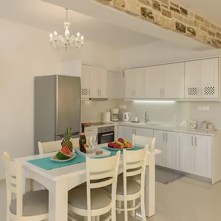 Aristodimos Luxury Apartments Kalamaki  Exterior photo